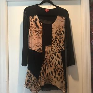 From the Heart black/animal print tunic. Size XL
